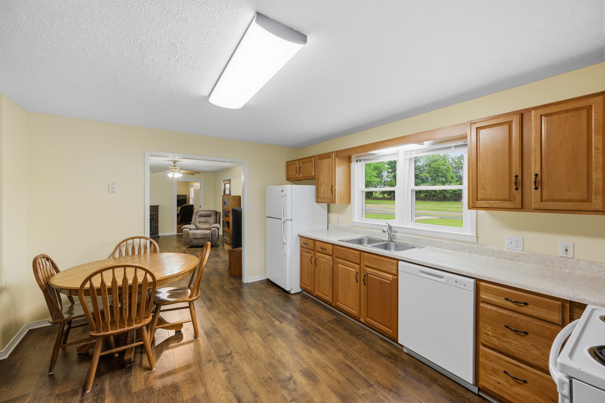 944 Brooksie Thompson Road Decaturville TN 38329