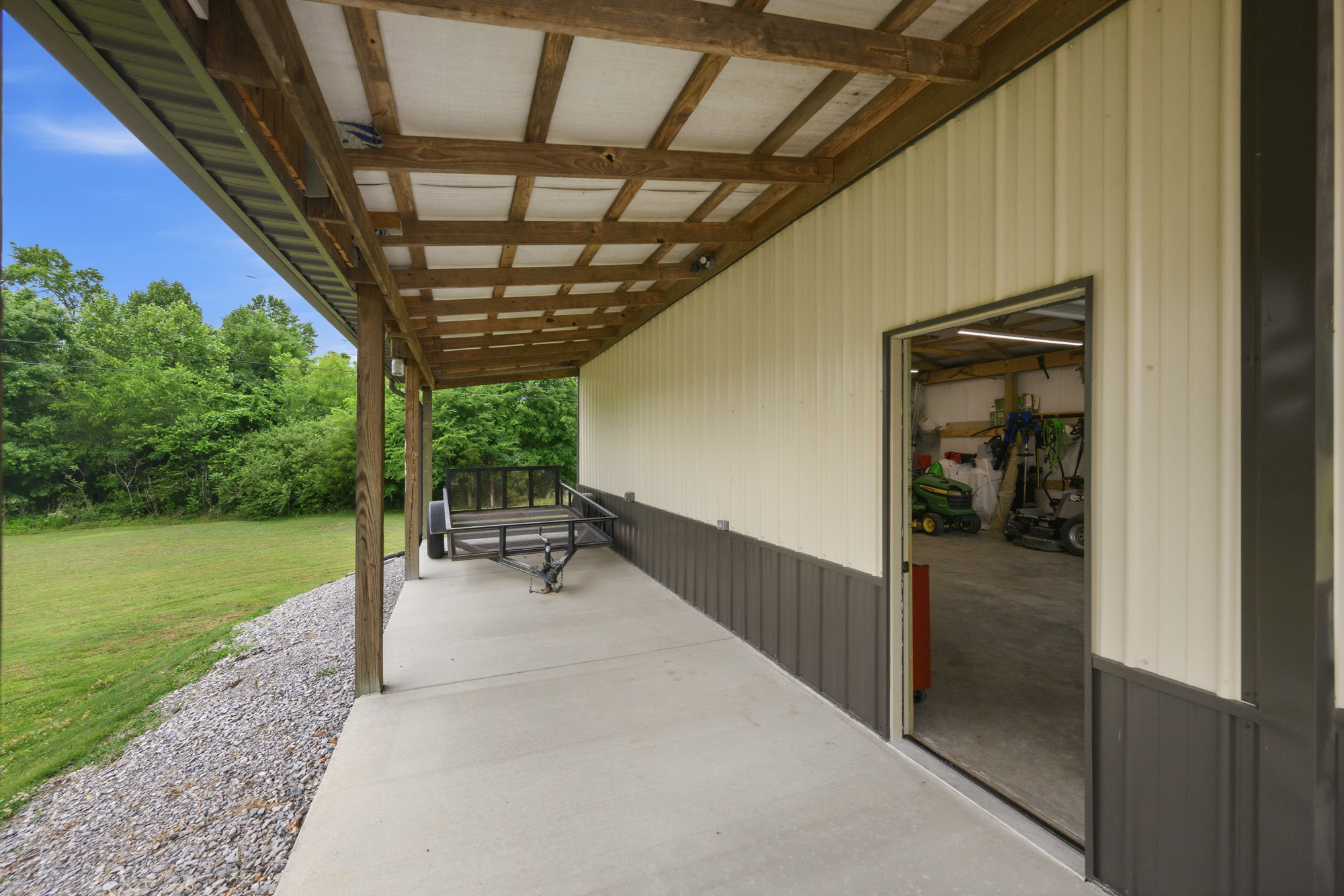 944 Brooksie Thompson Road Decaturville TN 38329