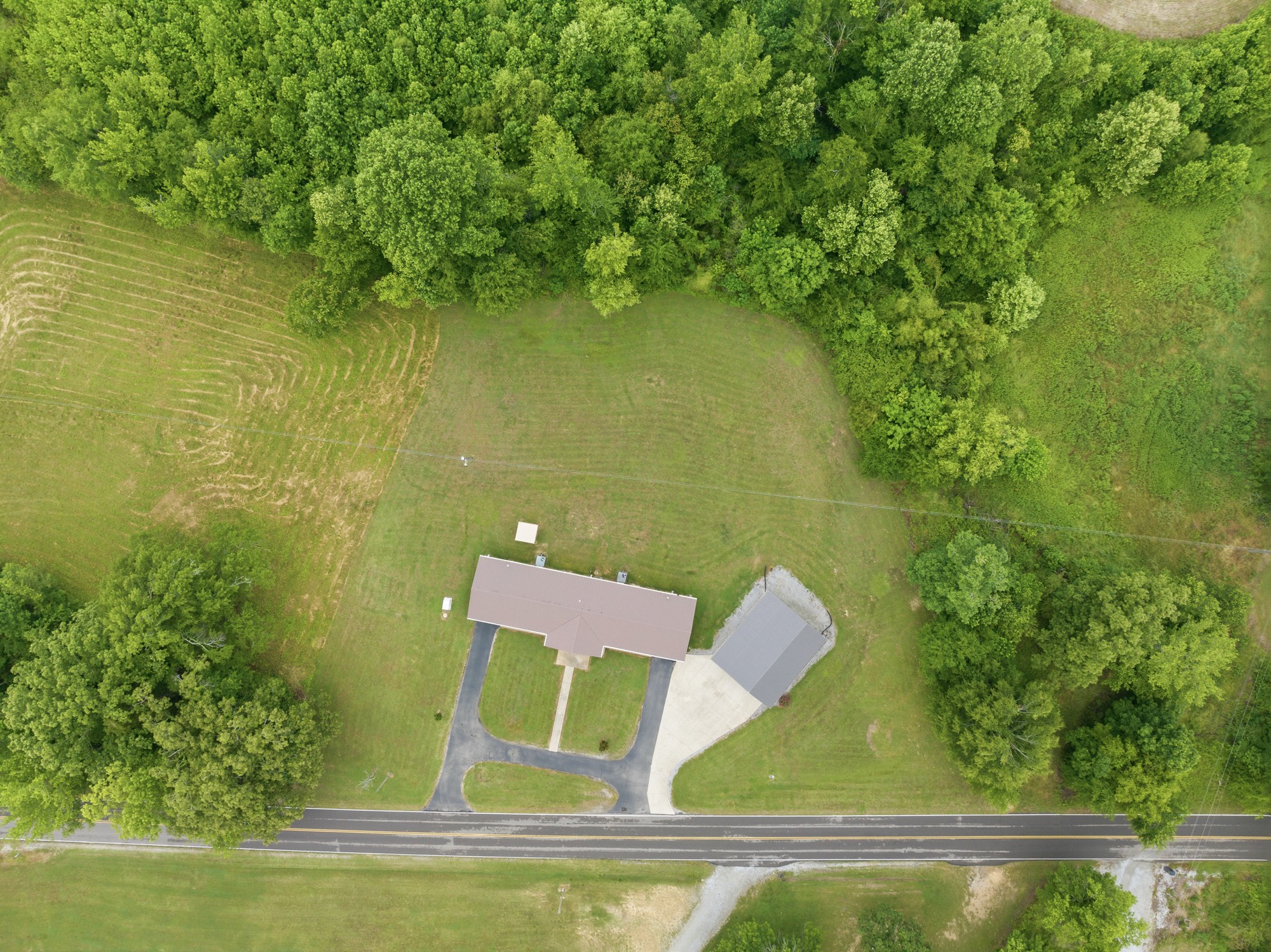 944 Brooksie Thompson Road Decaturville TN 38329