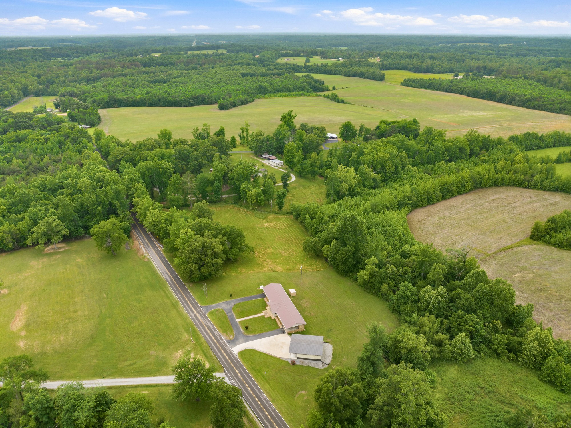 944 Brooksie Thompson Road Decaturville TN 38329