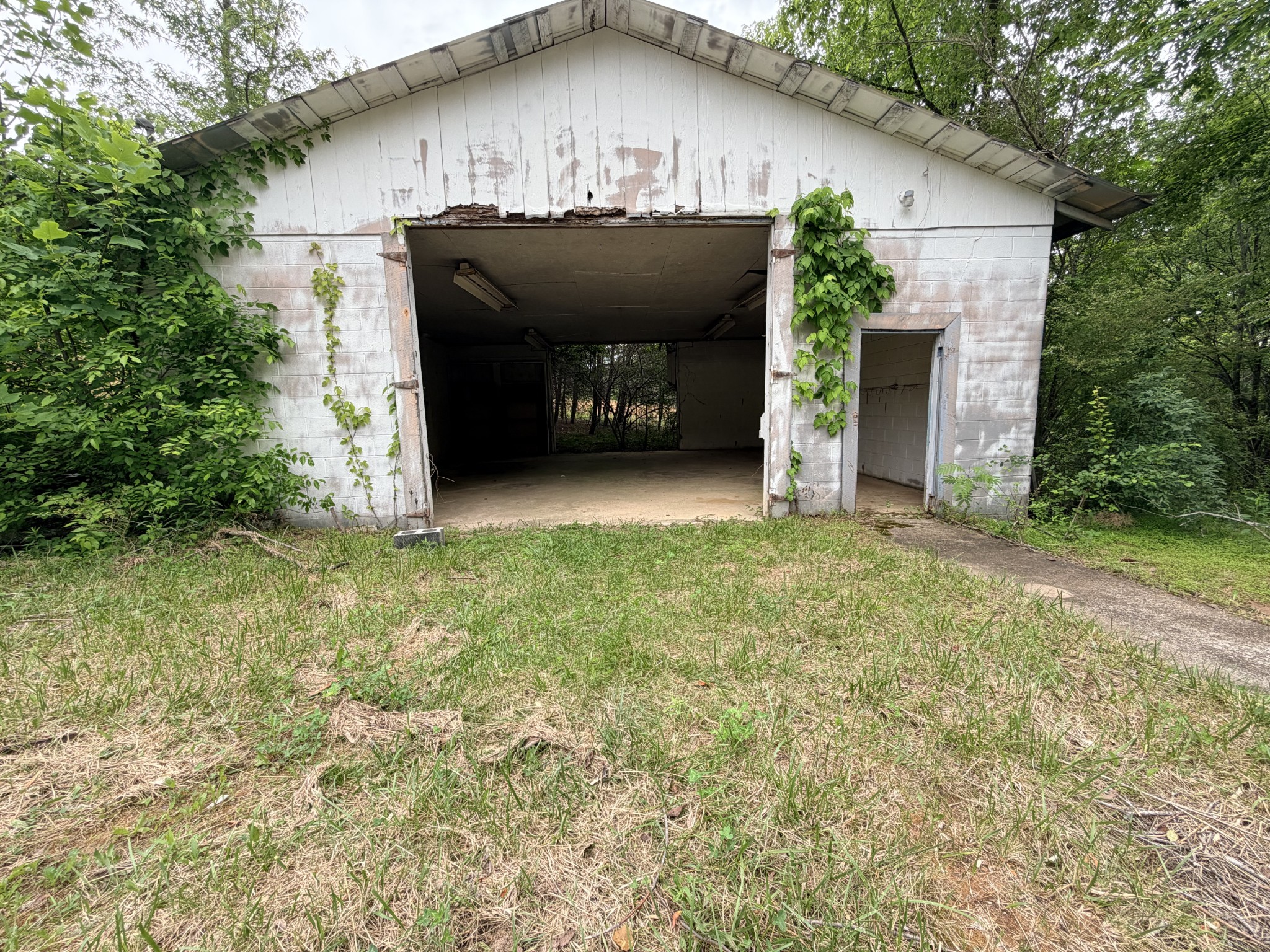 108 Lyell Road Hohenwald TN 38462