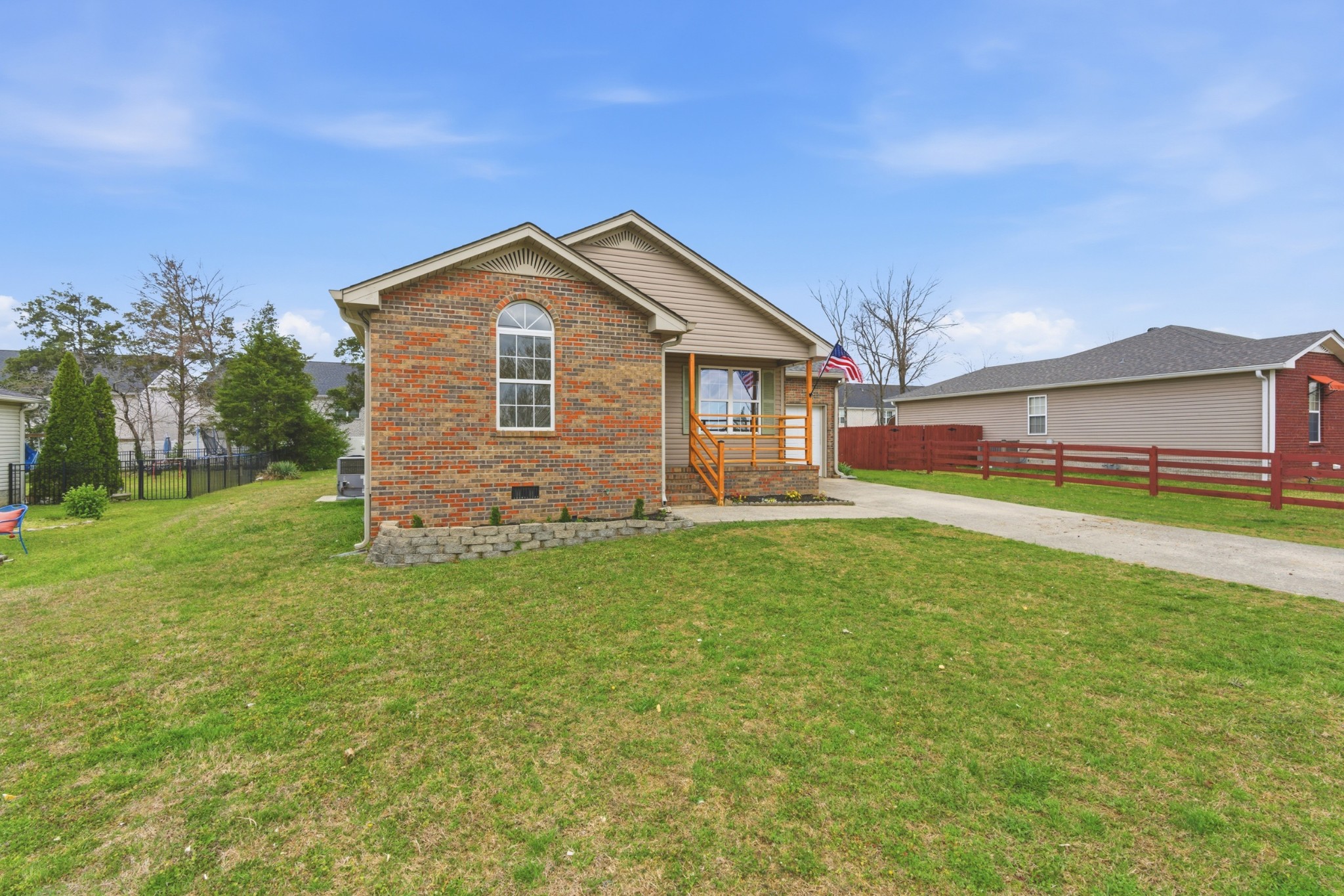 327 June Drive Lebanon TN 37087