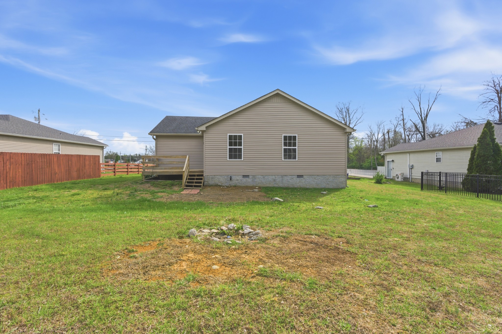 327 June Drive Lebanon TN 37087