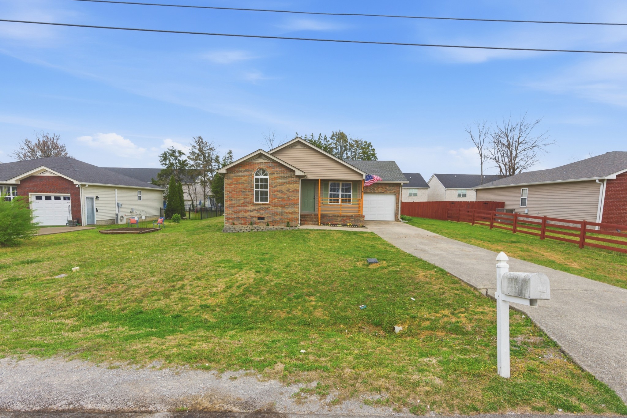 327 June Drive Lebanon TN 37087