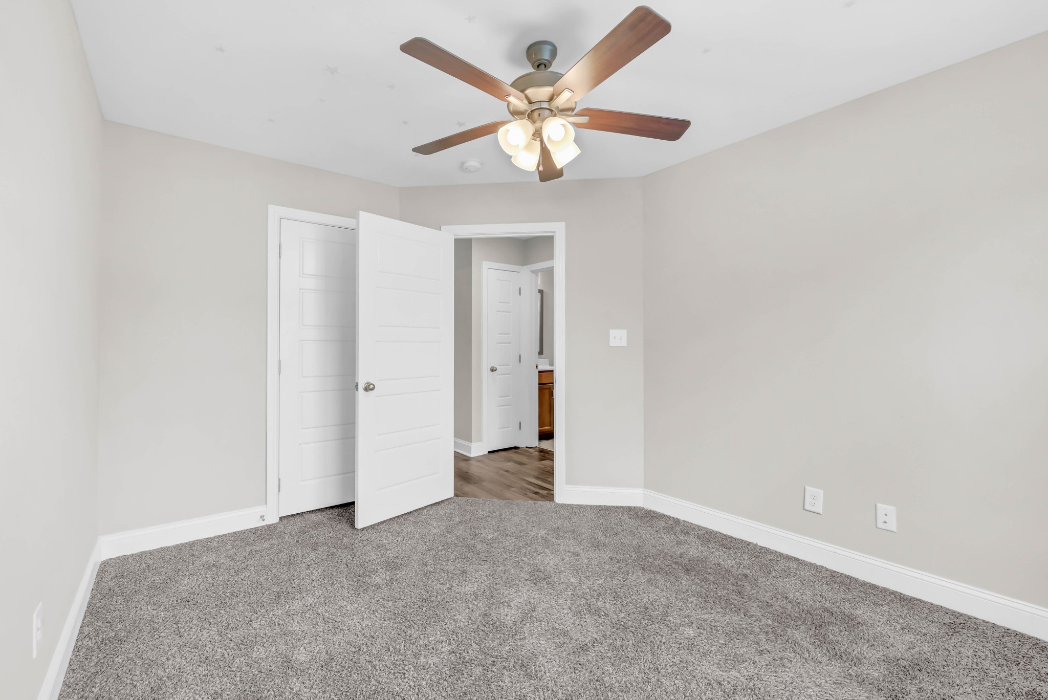 1101 Whitney Drive Clarksville TN 37042