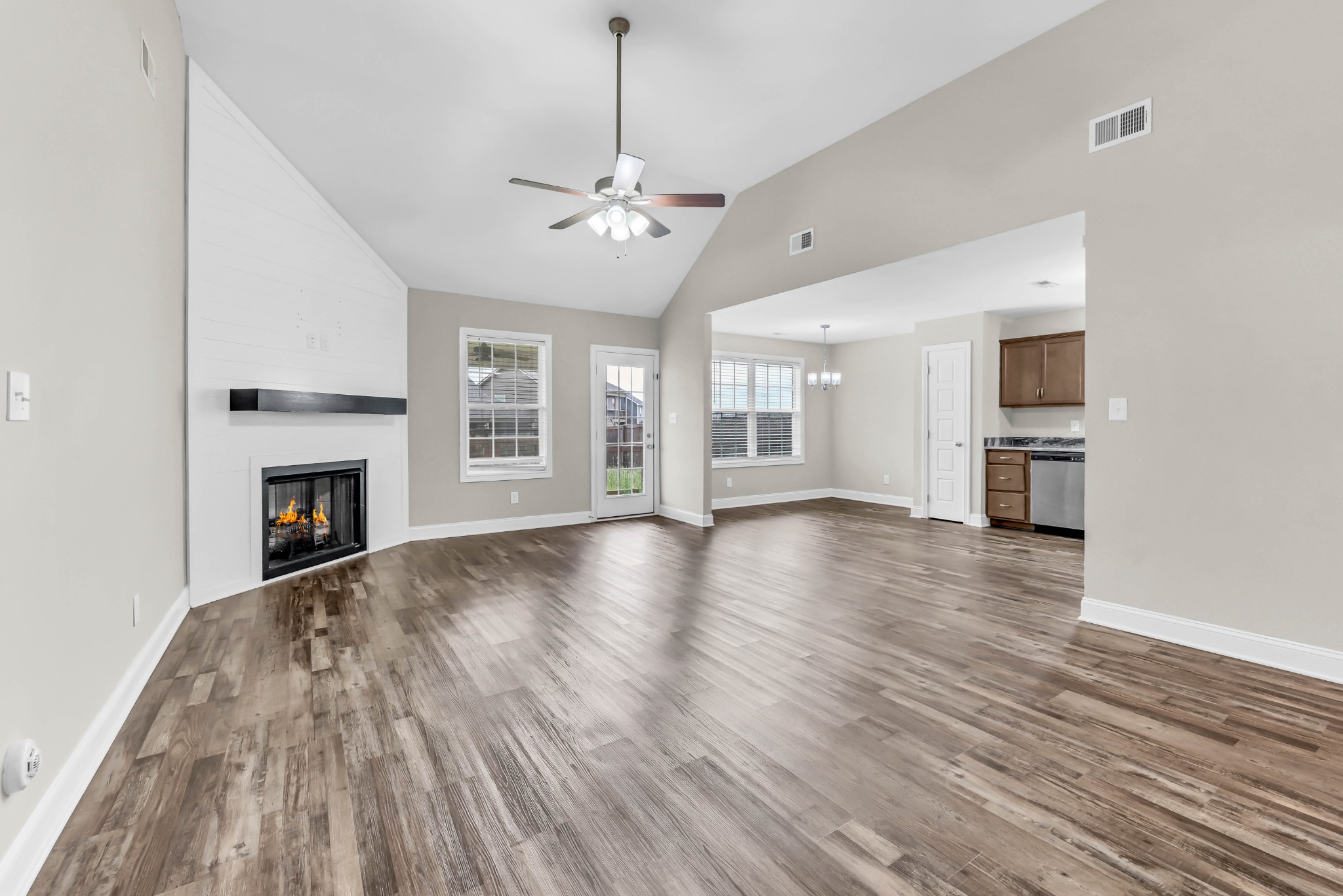 1101 Whitney Drive Clarksville TN 37042