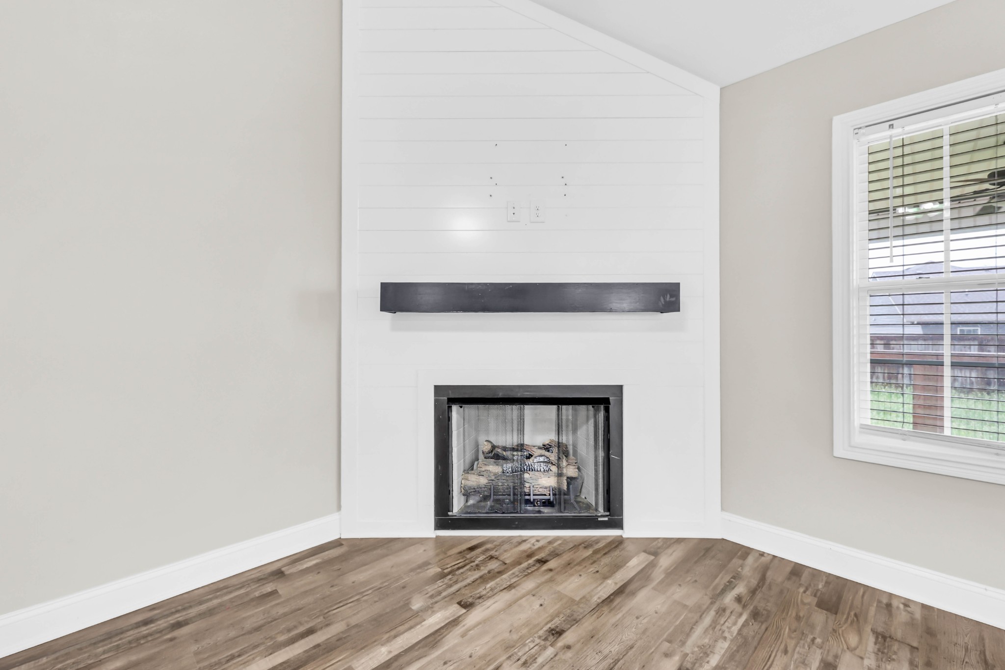 1101 Whitney Drive Clarksville TN 37042