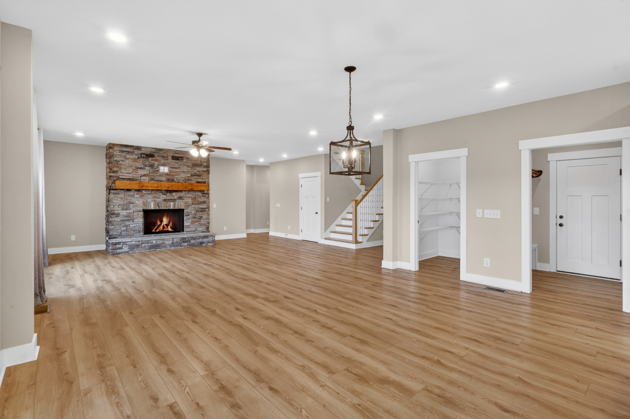 746 N Russell Street Portland TN 37148
