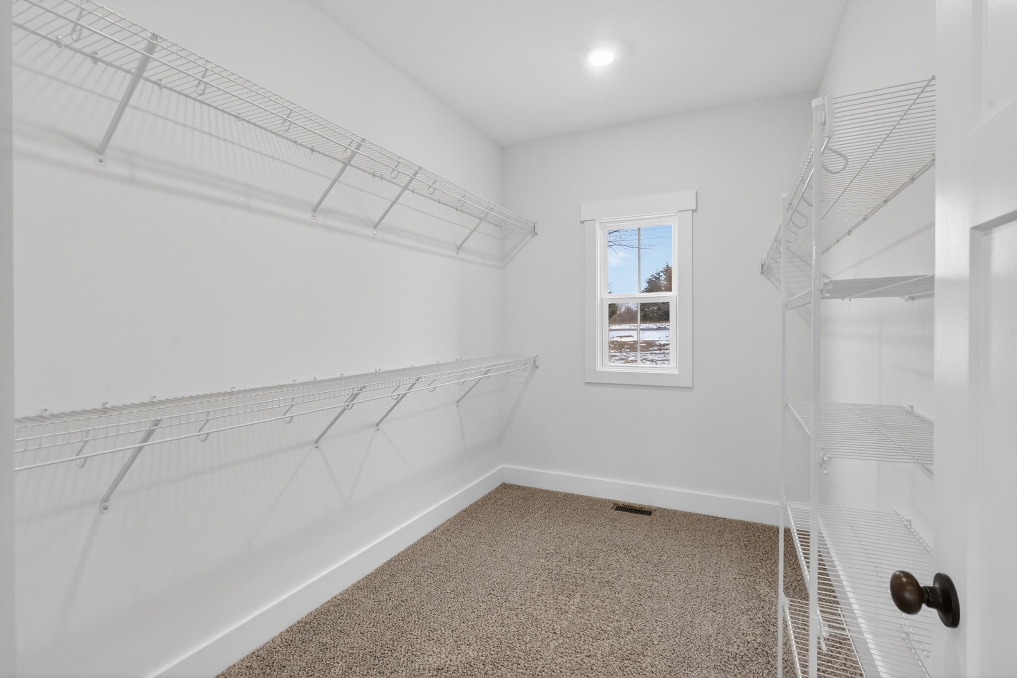 746 N Russell Street Portland TN 37148