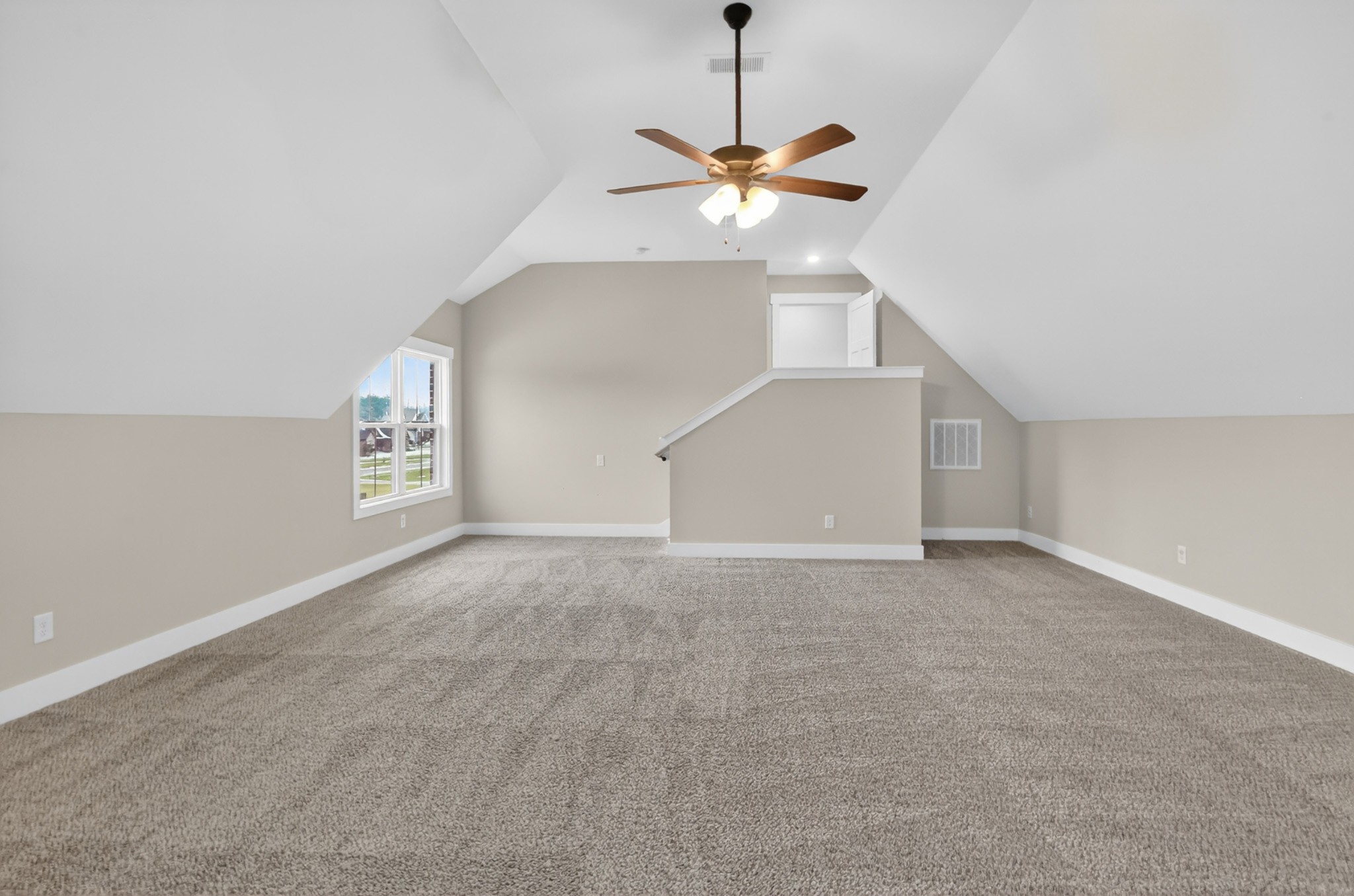 746 N Russell Street Portland TN 37148