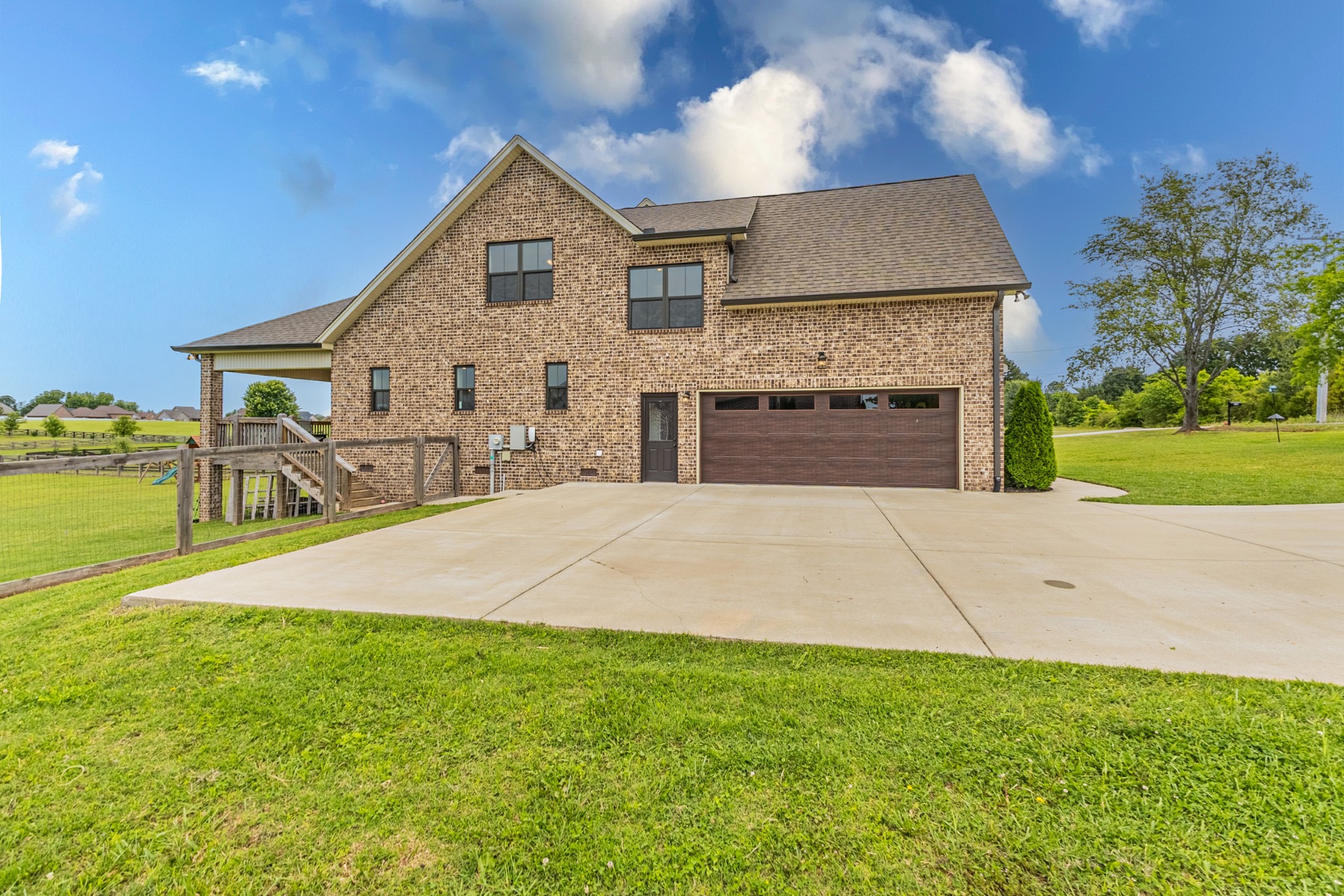 746 N Russell Street Portland TN 37148