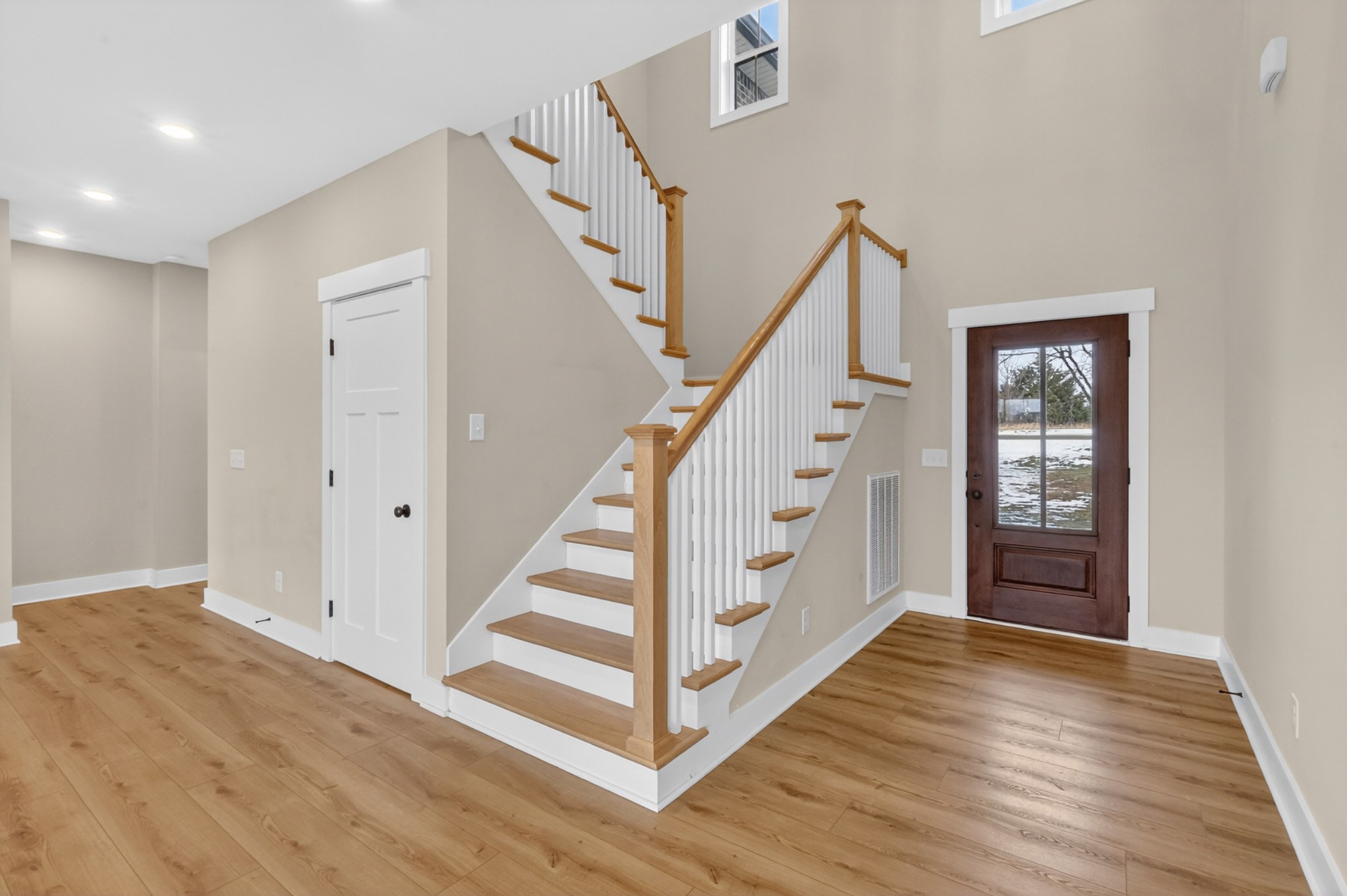 746 N Russell Street Portland TN 37148