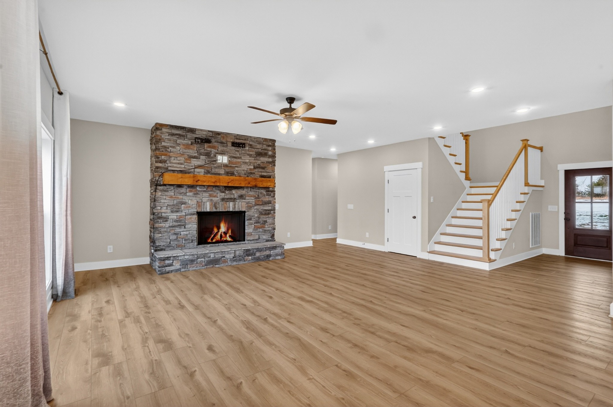 746 N Russell Street Portland TN 37148