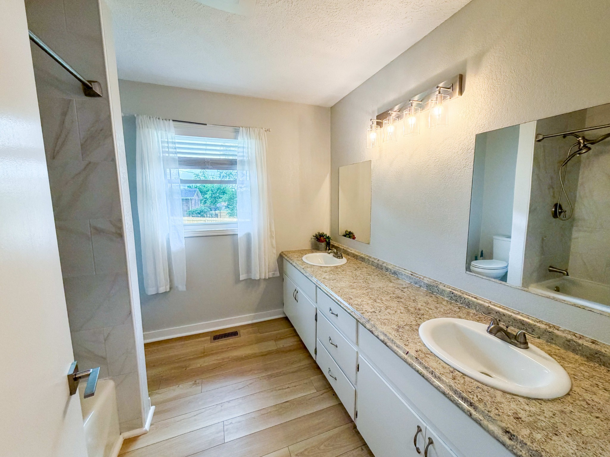 21 Larkspur Avenue Lebanon TN 37090