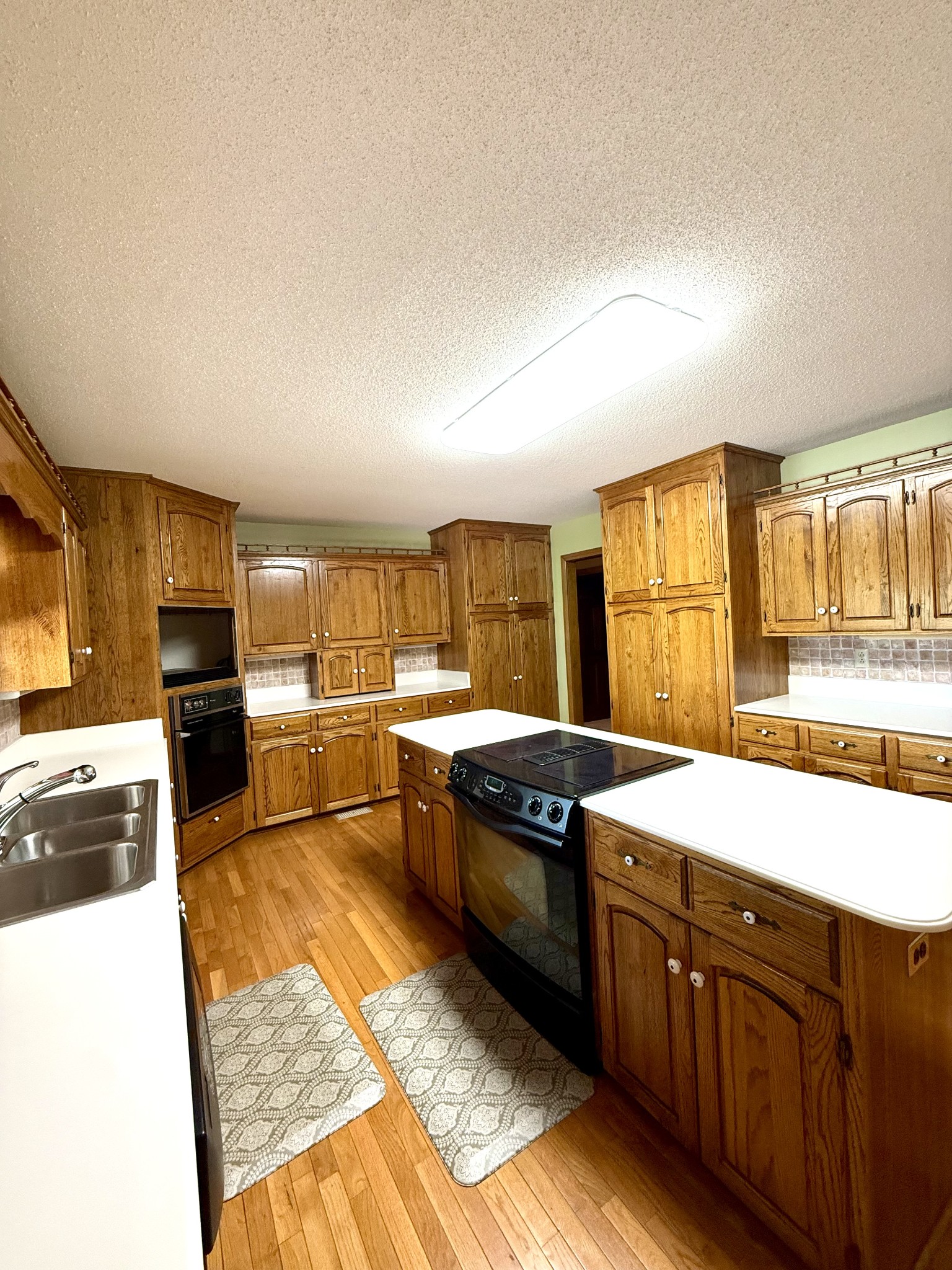 28 Ok Road Lawrenceburg TN 38464