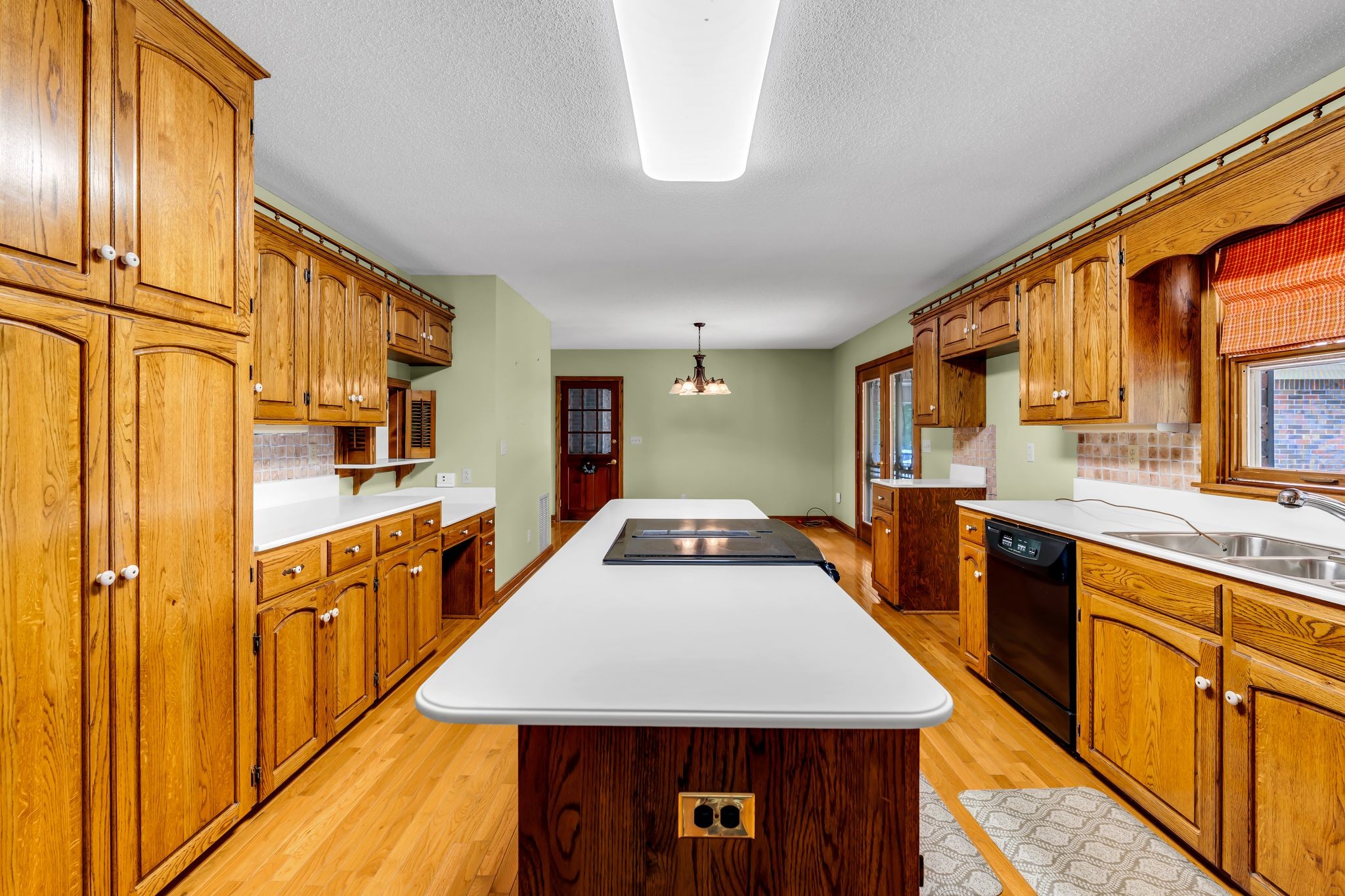 28 Ok Road Lawrenceburg TN 38464