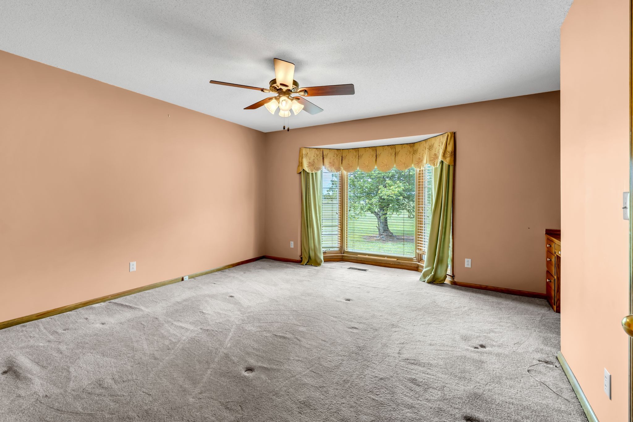 28 Ok Road Lawrenceburg TN 38464