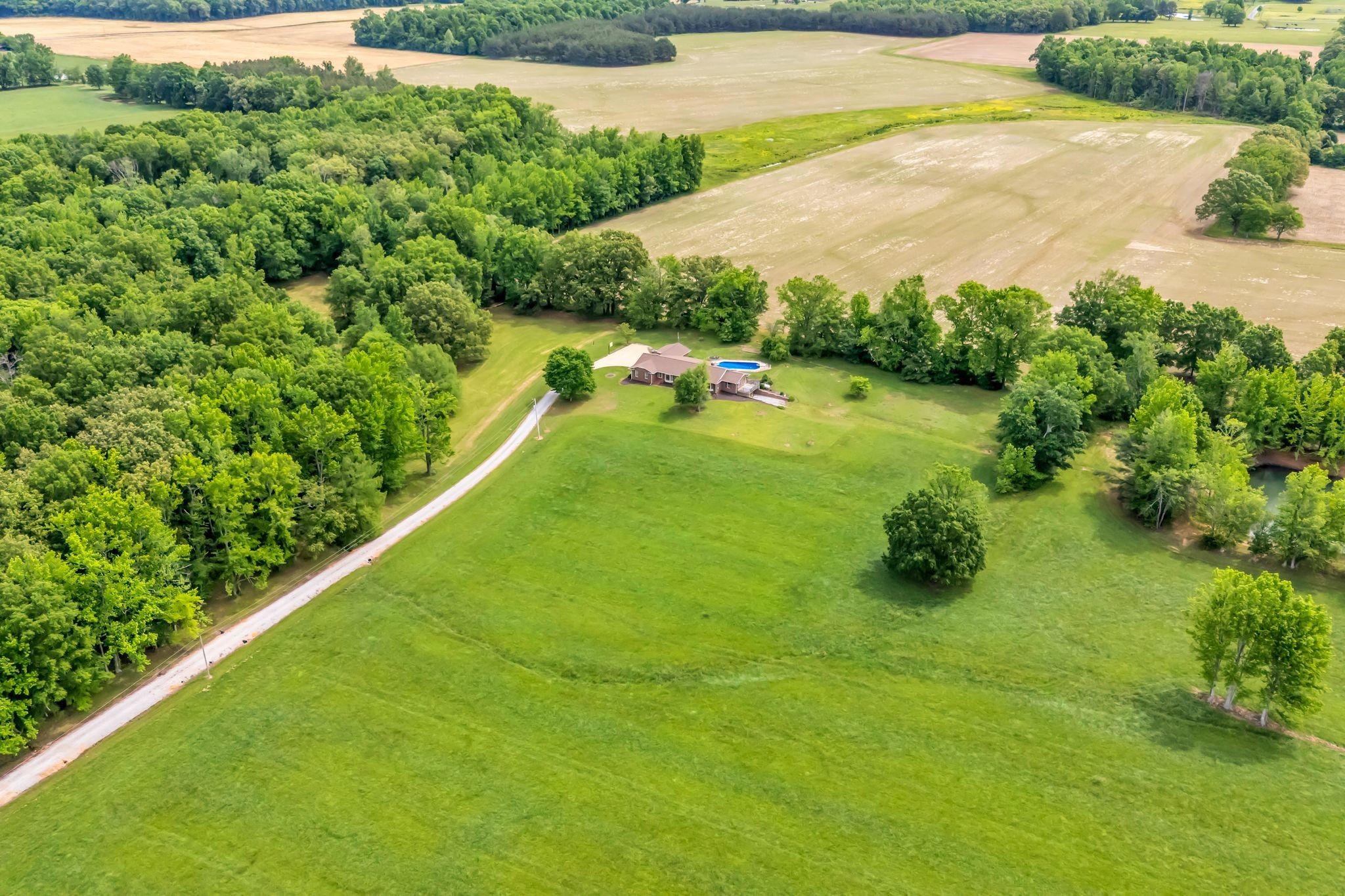 28 Ok Road Lawrenceburg TN 38464