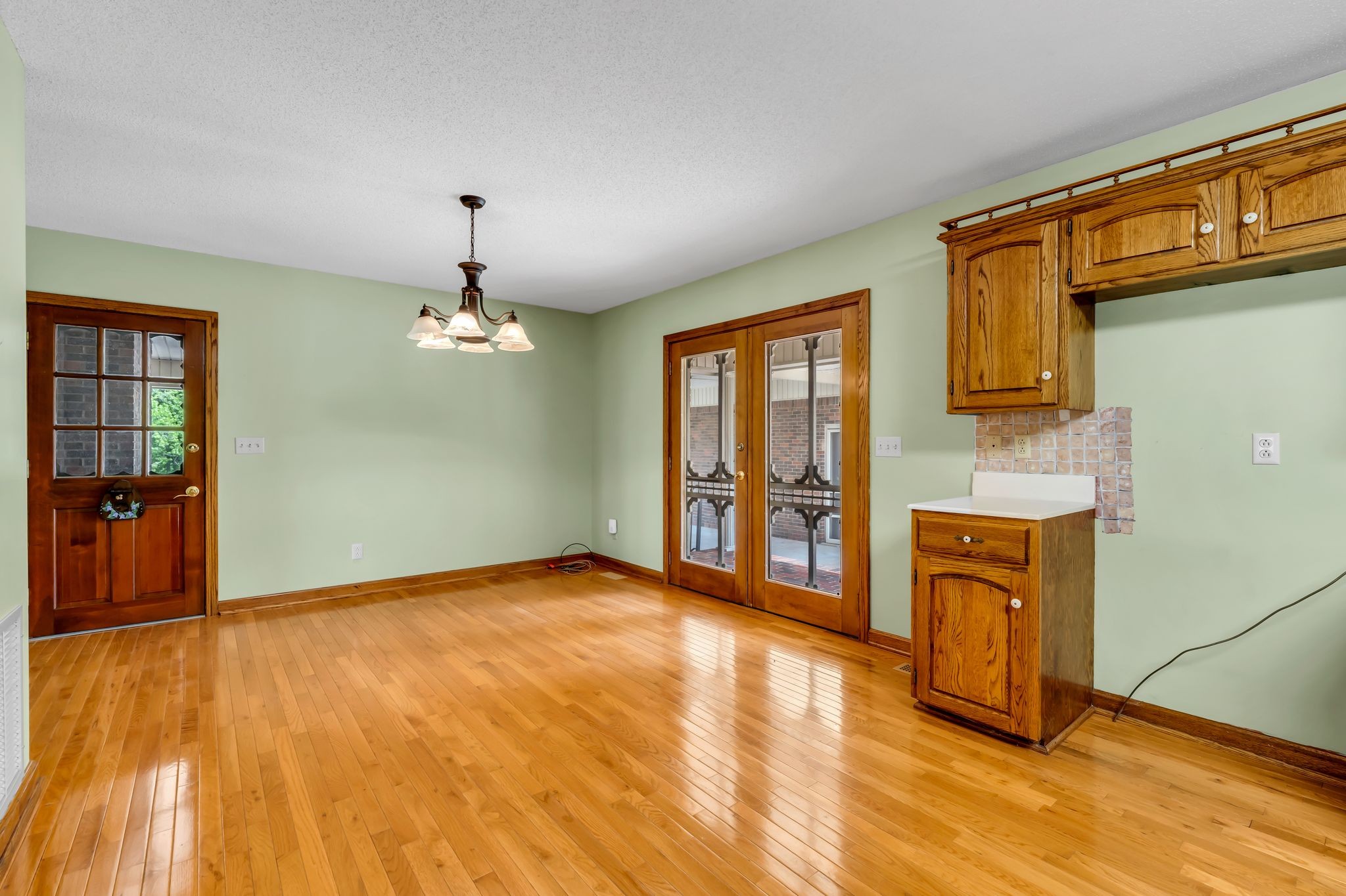 28 Ok Road Lawrenceburg TN 38464