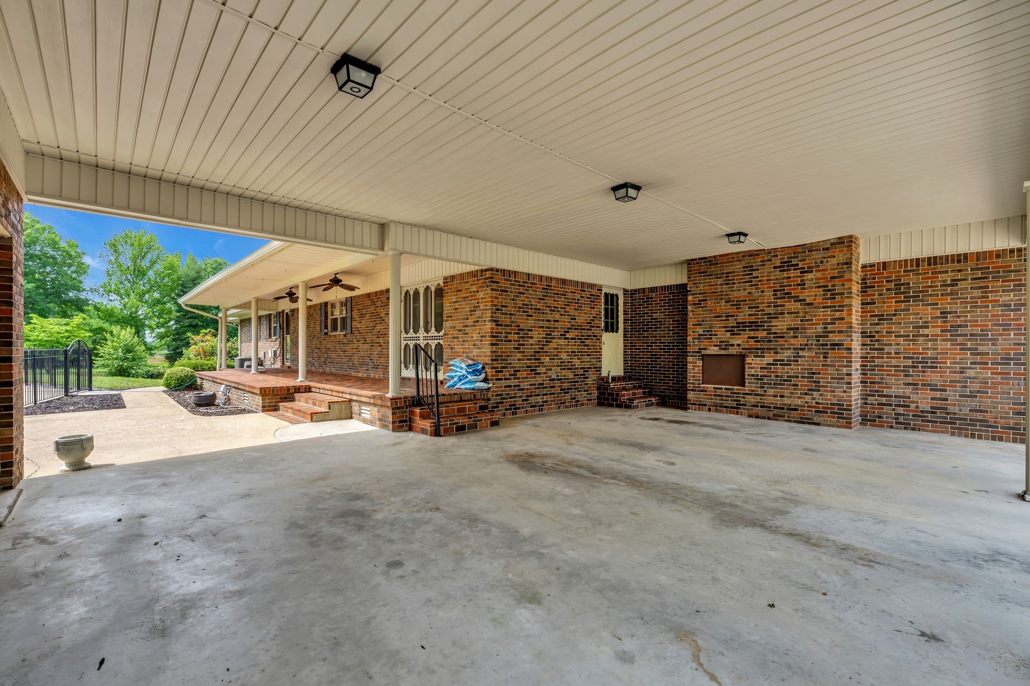 28 Ok Road Lawrenceburg TN 38464