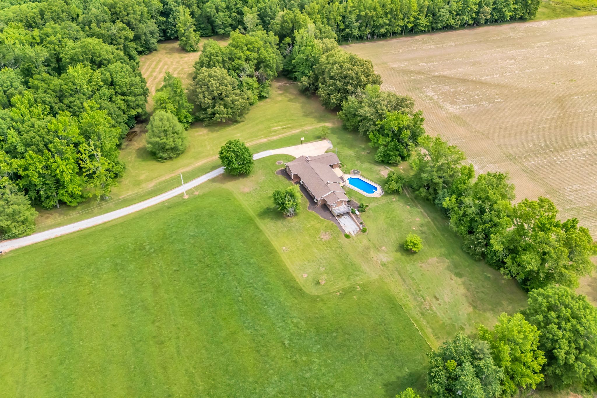 28 Ok Road Lawrenceburg TN 38464