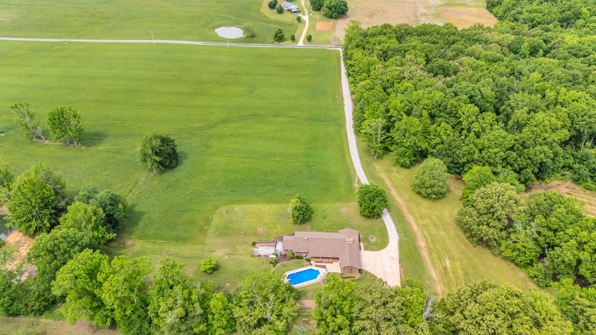 28 Ok Road Lawrenceburg TN 38464