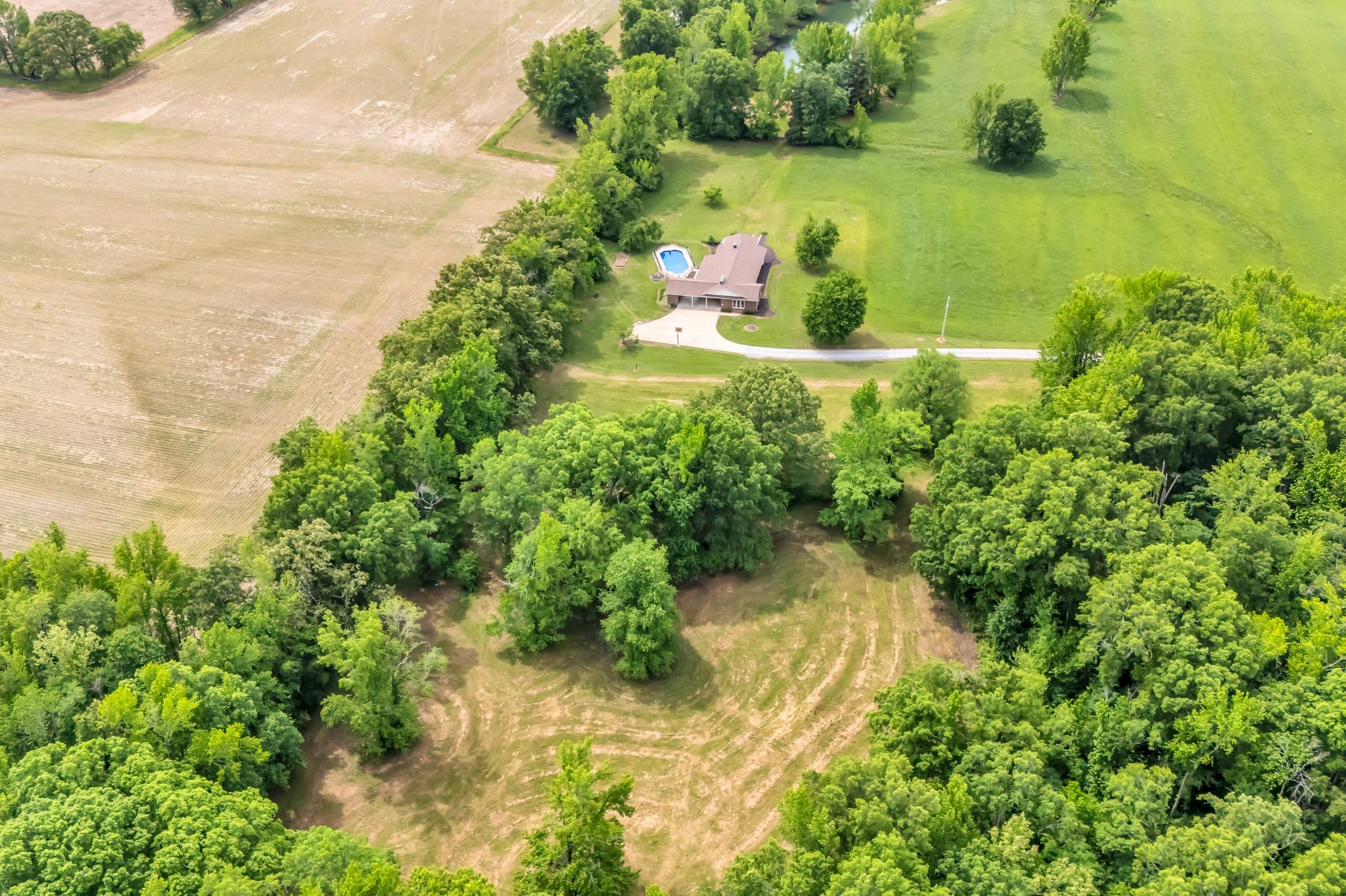 28 Ok Road Lawrenceburg TN 38464