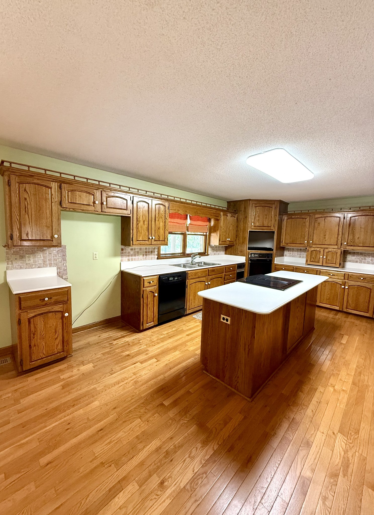 28 Ok Road Lawrenceburg TN 38464