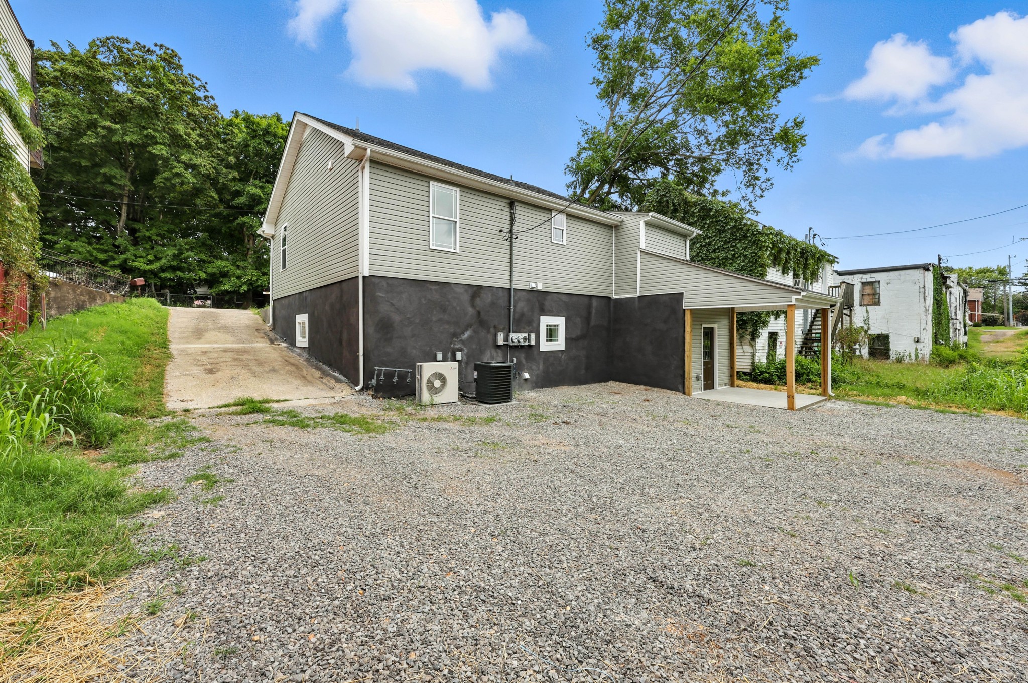706 Cumberland Drive Clarksville TN 37040