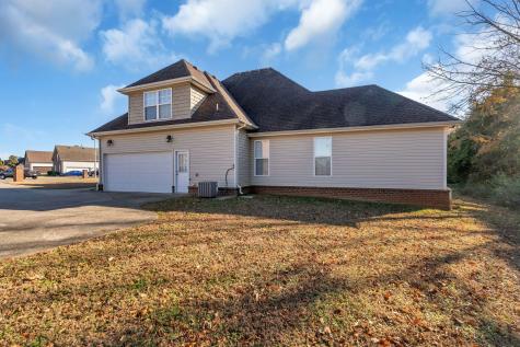 1706 Splash Place Murfreesboro TN 37130