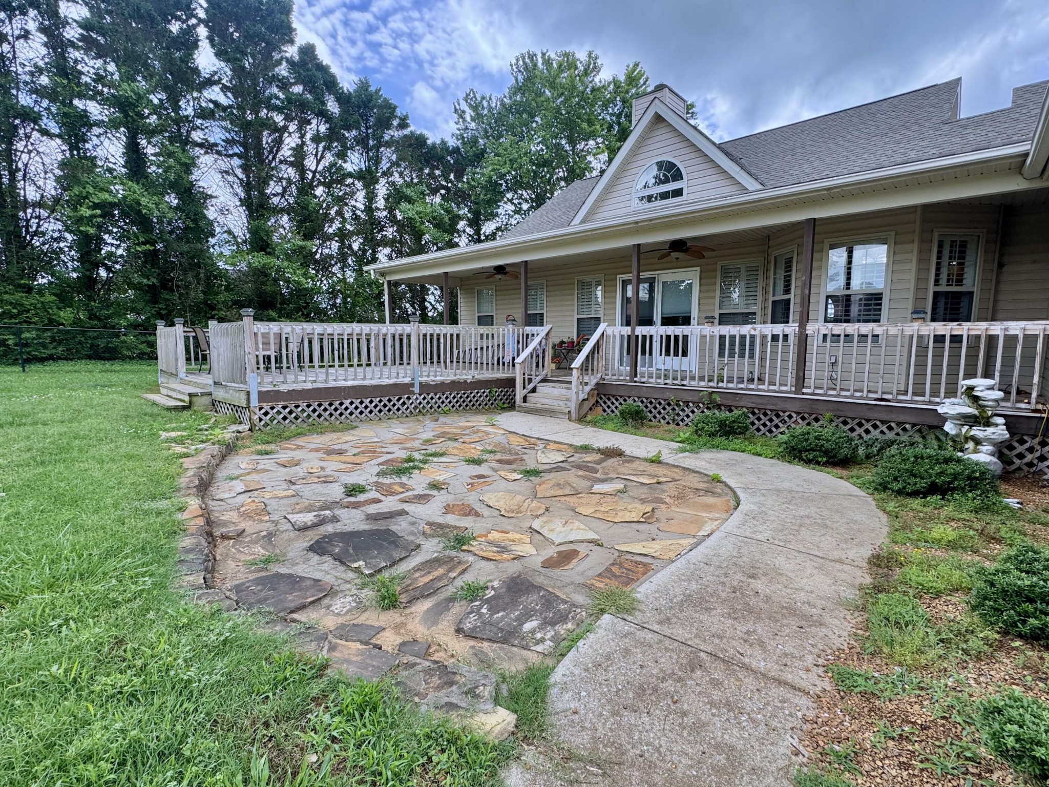 799 Riverbend Drive Dayton TN 37321