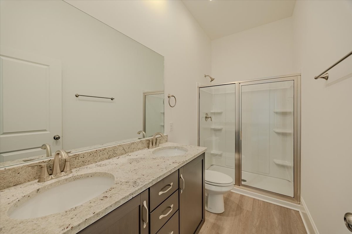 1109 Freeboard Alley La Vergne TN 37086