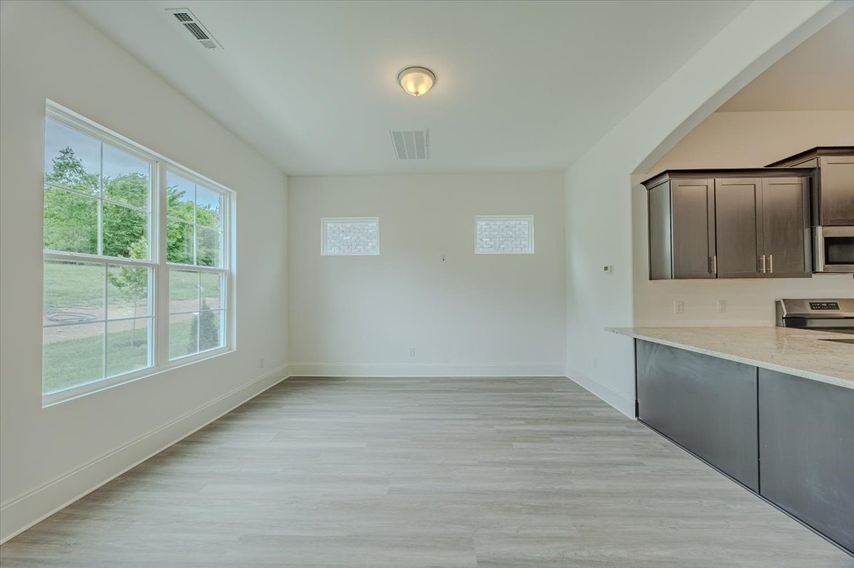 1109 Freeboard Alley La Vergne TN 37086