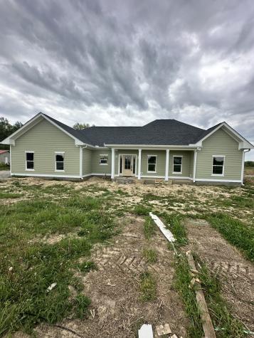 1147 Spry Road Bradyville TN 37026