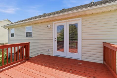 1150 17th Ave, E Springfield TN 37172