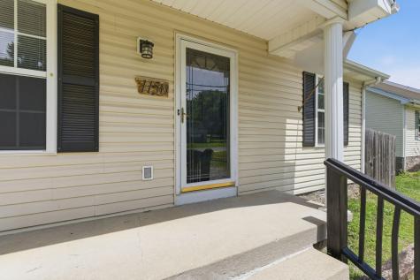 1150 17th Ave, E Springfield TN 37172