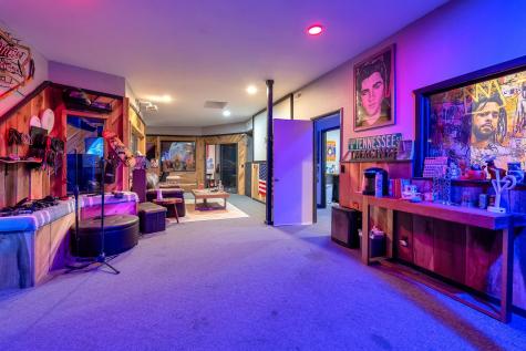 526 E Iris Drive Nashville TN 37204