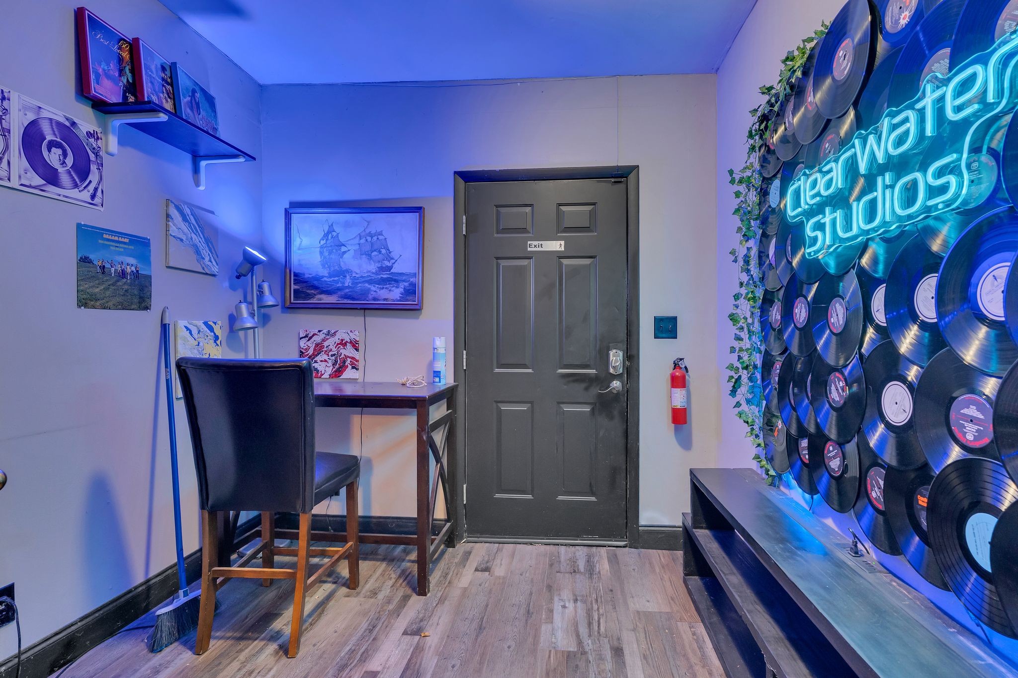 526 E Iris Drive Nashville TN 37204