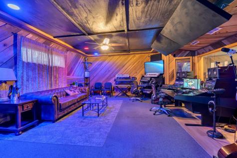 526 E Iris Drive Nashville TN 37204