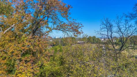 526 E Iris Drive Nashville TN 37204