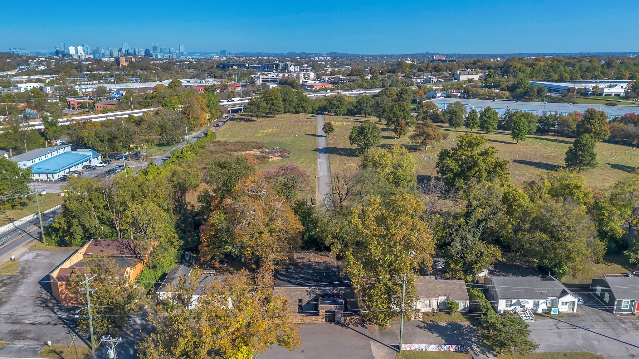 526 E Iris Drive Nashville TN 37204