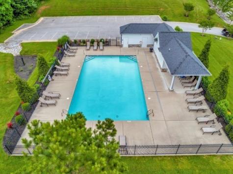 616 Whirlaway Drive Burns TN 37029