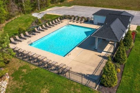 616 Whirlaway Drive Burns TN 37029