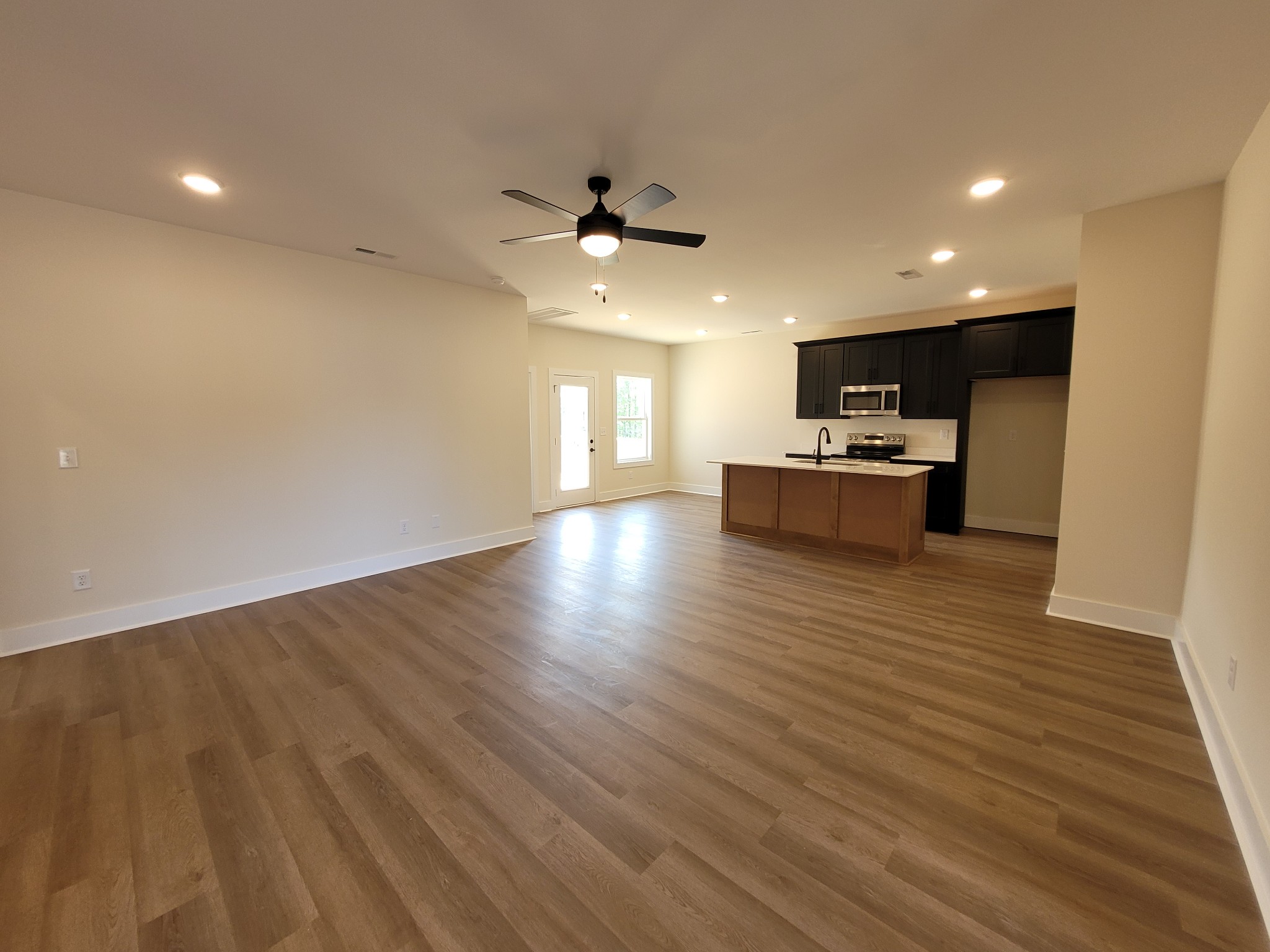 205 Sandalwood Way Dickson TN 37055