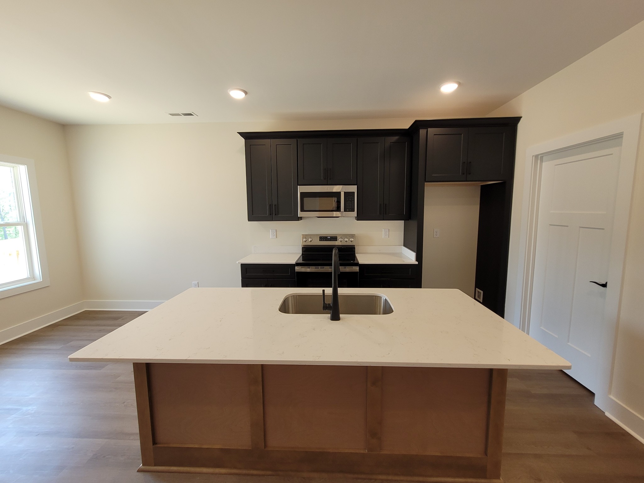 205 Sandalwood Way Dickson TN 37055