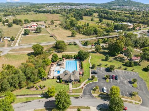 1033 Merrick Road Hendersonville TN 37075