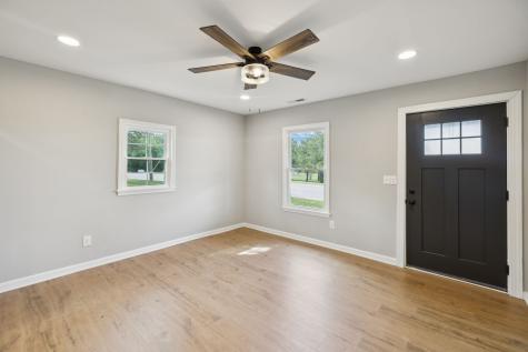 6814 Halls Hill Pike Murfreesboro TN 37130