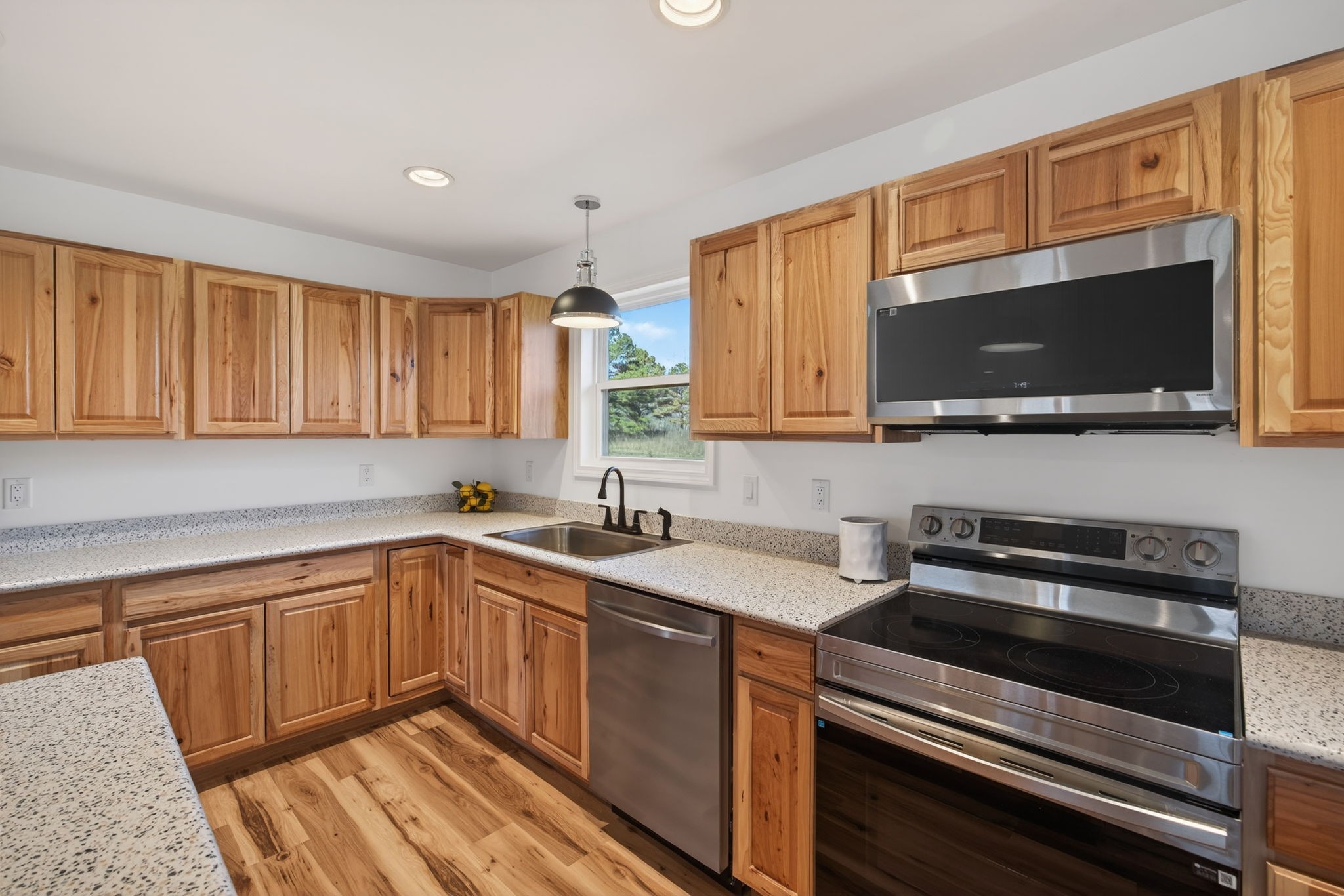 233 Ralph Spivey Lane Gainesboro TN 38562