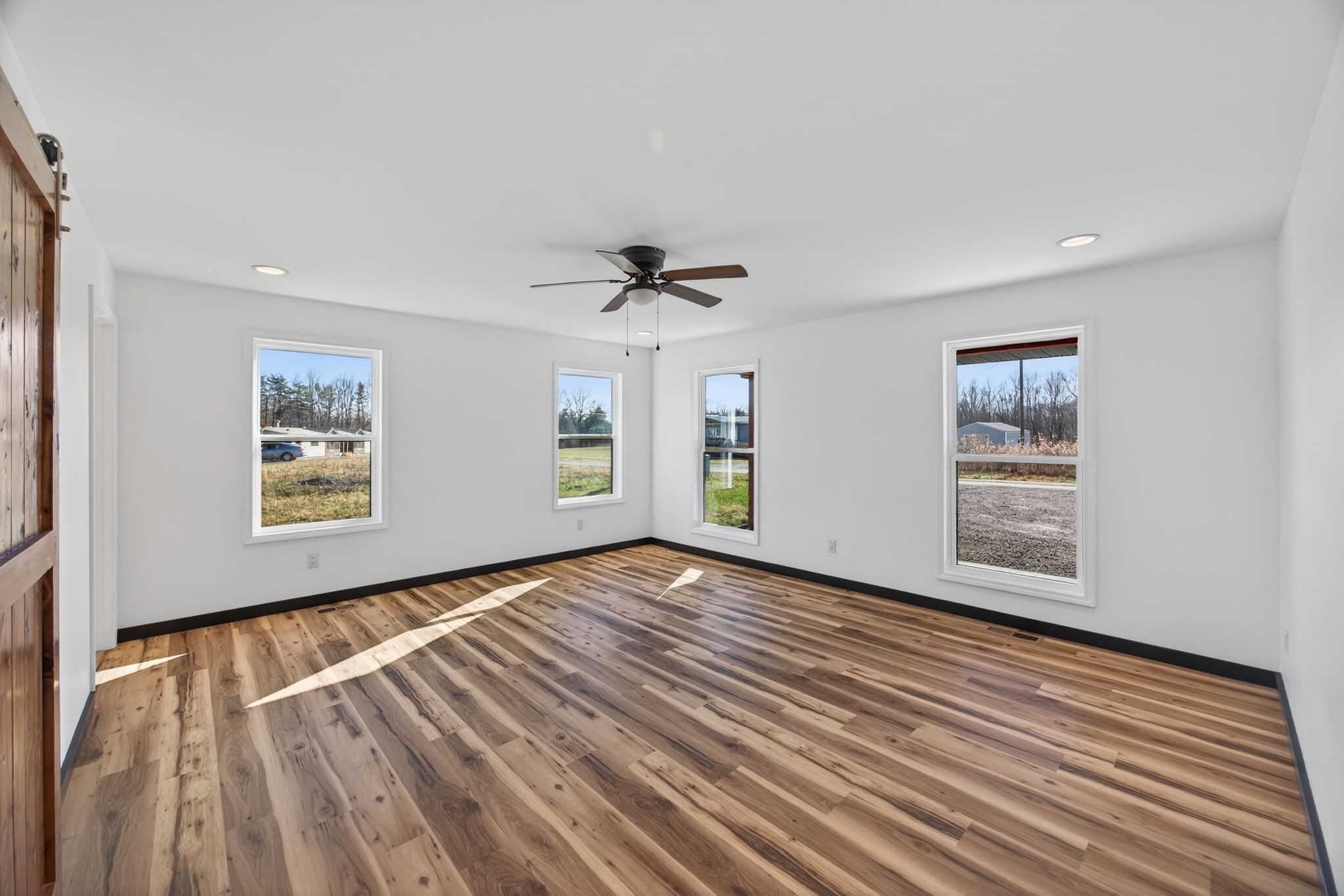 233 Ralph Spivey Lane Gainesboro TN 38562