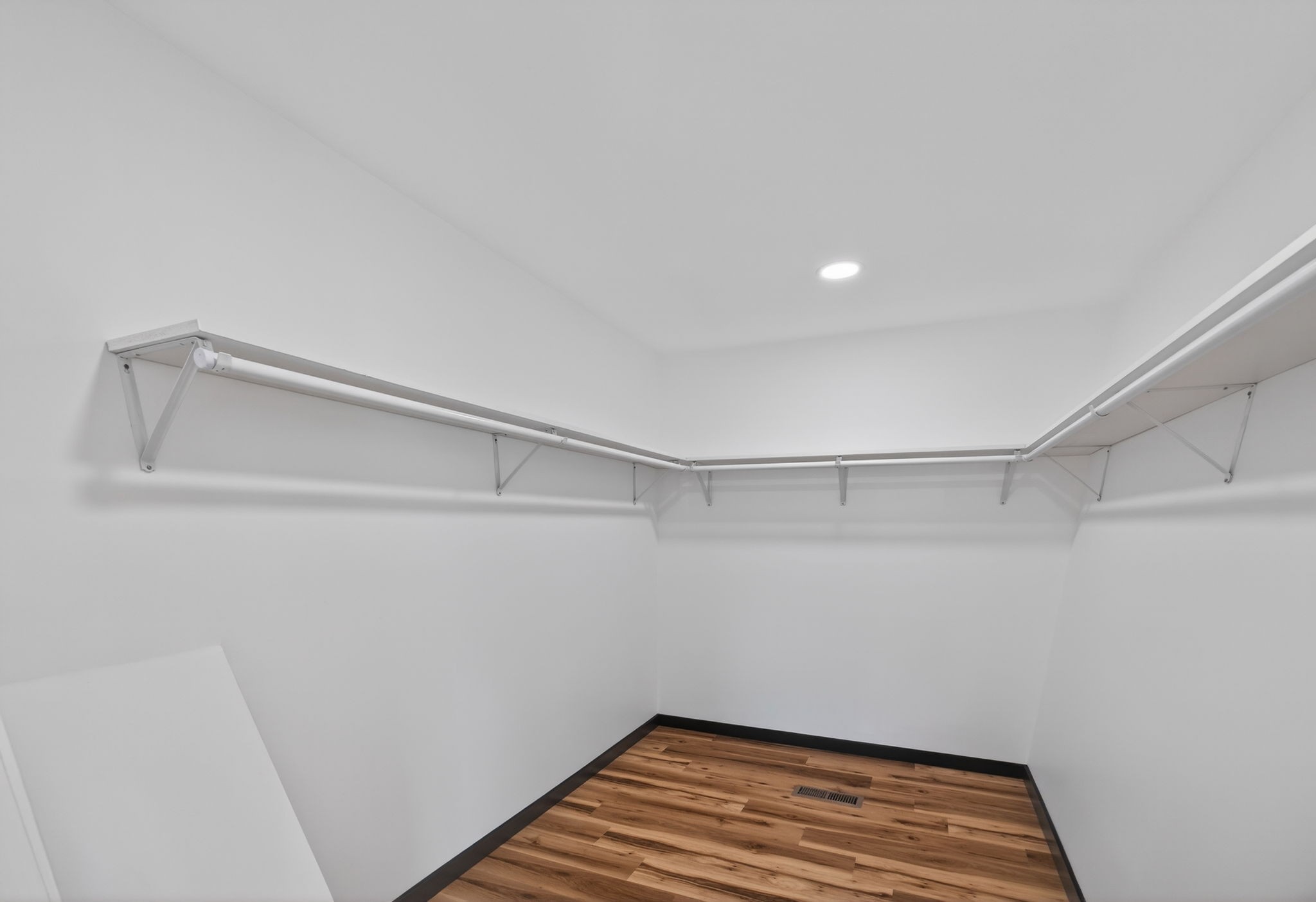 233 Ralph Spivey Lane Gainesboro TN 38562
